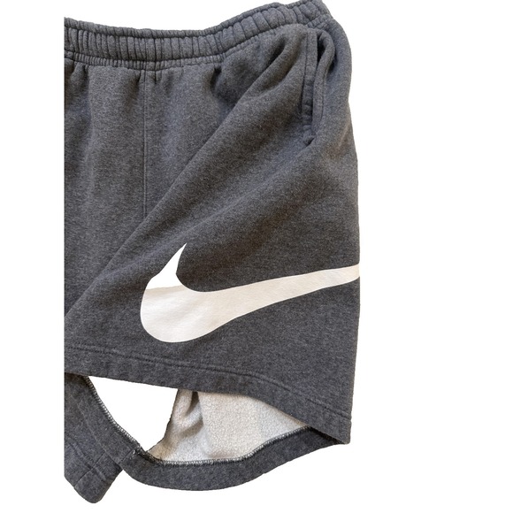 Nike Shorts Mens XL Gray Fleece Sweat Big Swoosh Logo Athletic Y2K Streetwear - Picture 3 of 5